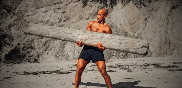 Berhenti Saat Selesai, Bukan Saat Lelah: Menembus Batas Fisik dengan Aturan 40% David Goggins