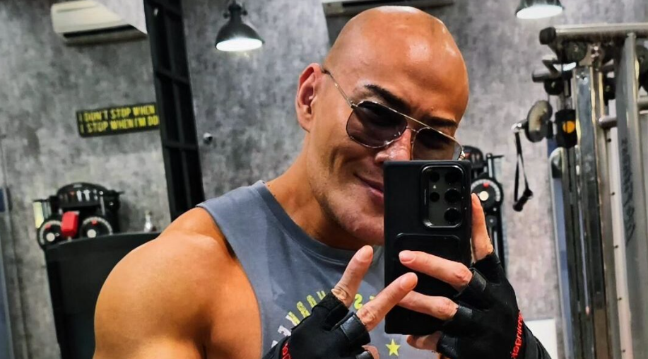 Pesulap Sudah Mati: Cara Deddy Corbuzier 'Membunuh' Karirnya Sendiri Demi Cuan yang Lebih Gila