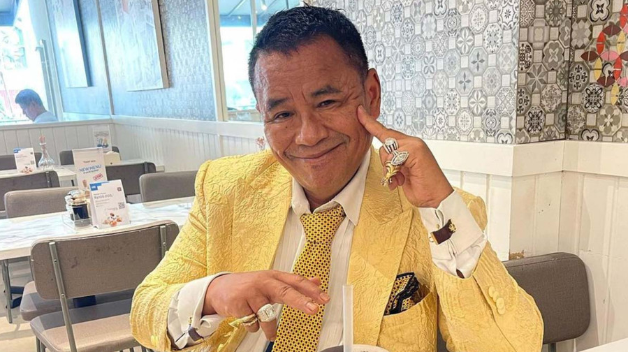 Membongkar Marketing 'Norak' Hotman Paris yang Menghasilkan Miliar Rupiah
